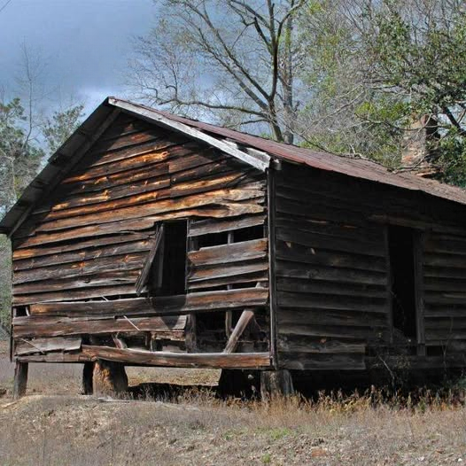 A Mysterious Small ‘Room’ in My Barn’s Attic – What I Found Will Shock You