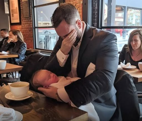 A girl wanted to kick a single dad with a crying baby out of a café—then they crossed paths again during a job interview.
