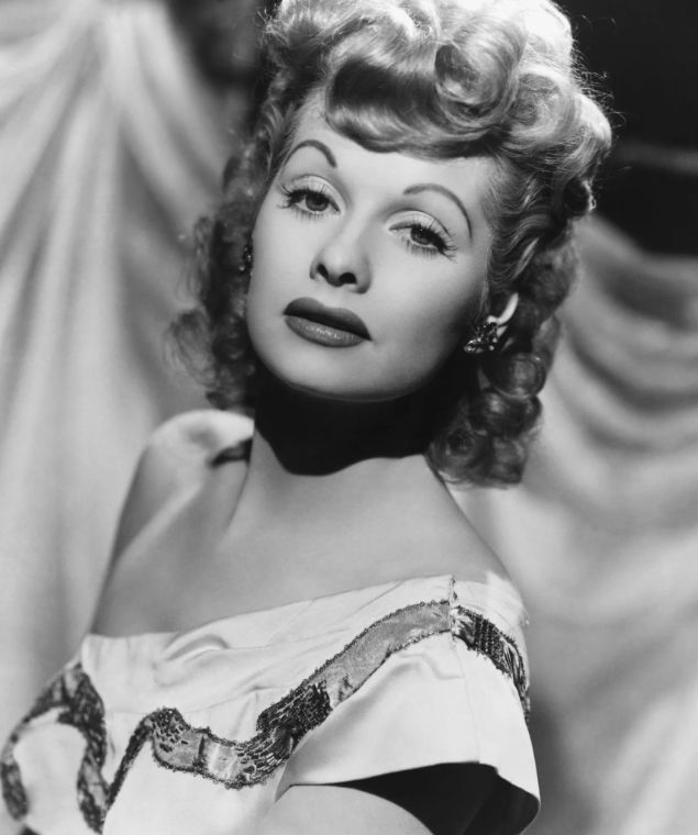 The Queen of Comedy Who Redefined Hollywood – Do You Recognize Her?