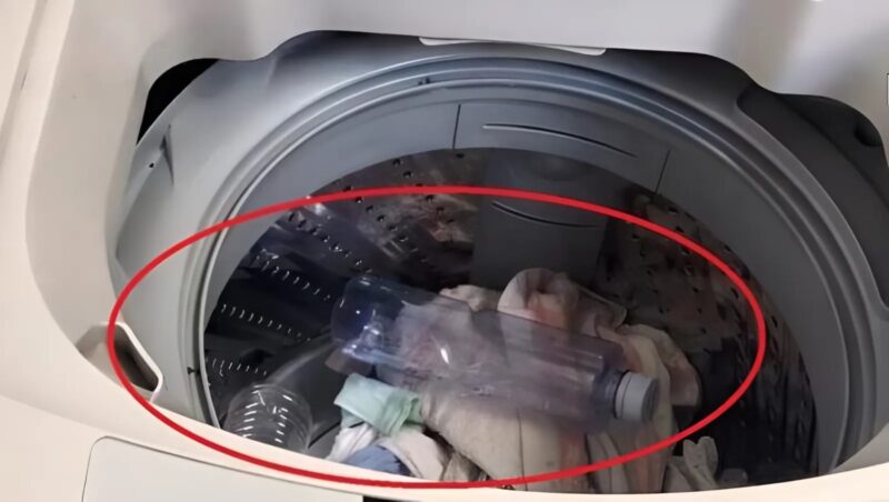 Something I had ignored for years — an old plastic bottle in the washing machine — finally revealed its true purpose.